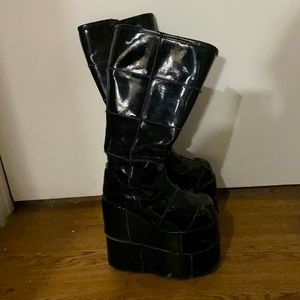 Demonia patent double stack platforms